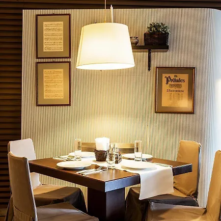 Palace By Hmg Hotel