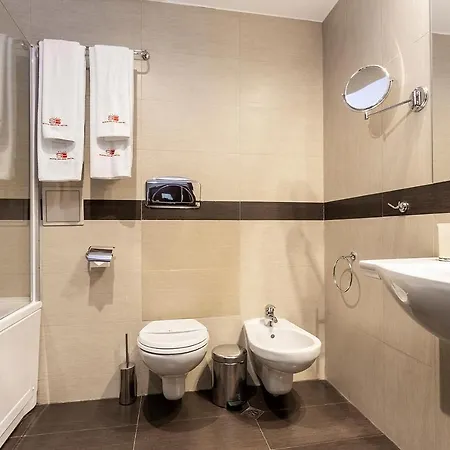 호텔 Palace By Hmg