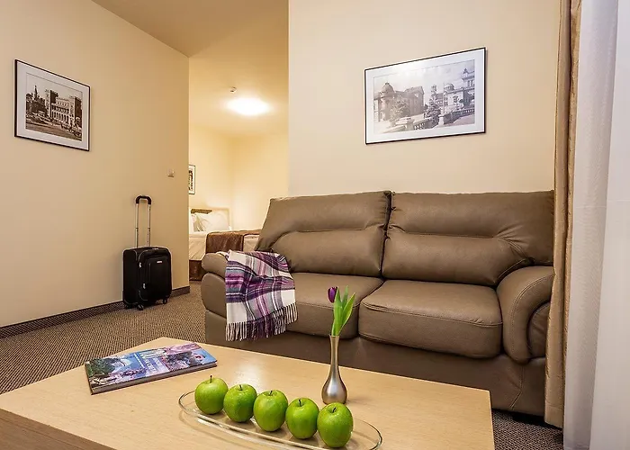 Palace By Hmg Hotel 4*