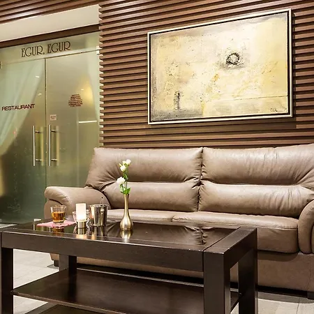 Hotell Palace By Hmg